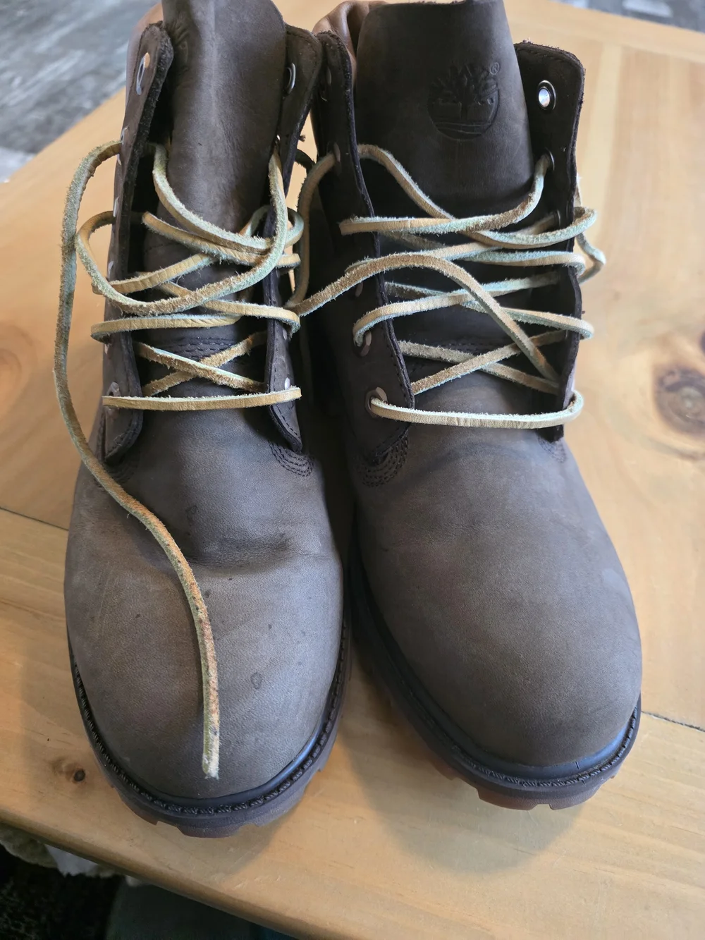 Timberland Kids 6-Inch Premium  Waterproof  Boots Size 6.5 Preowned
